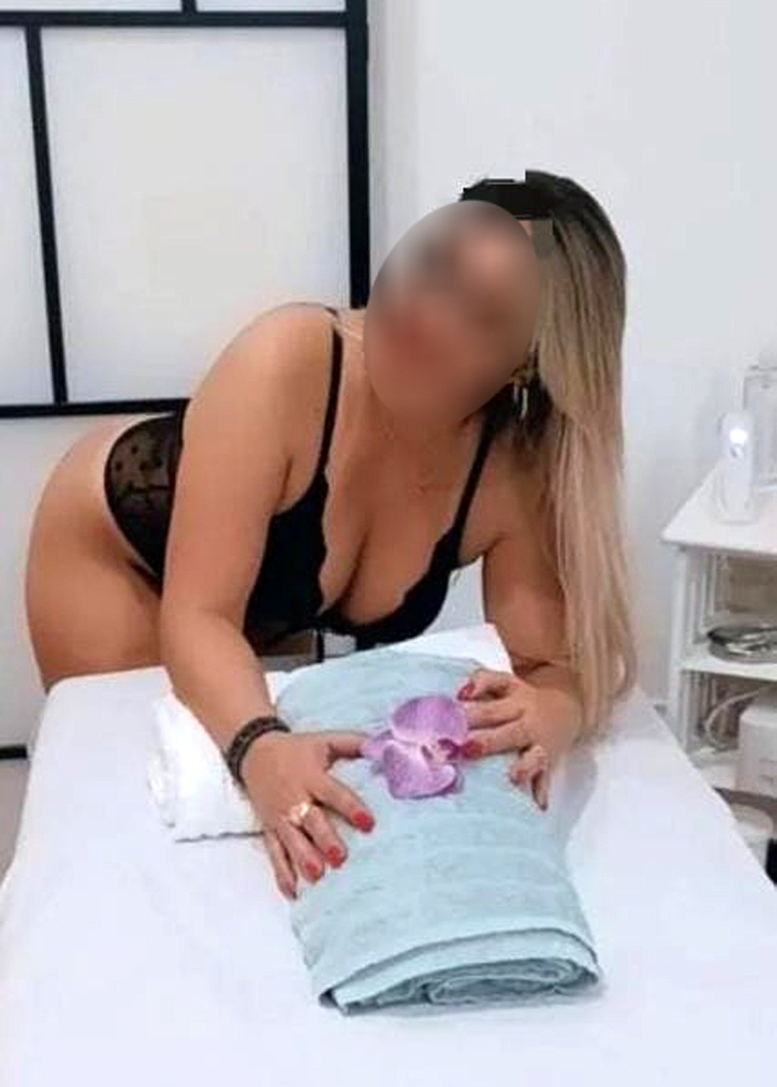 MONTSE — escort en Madrid