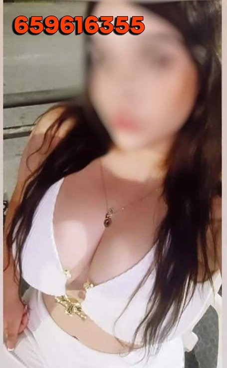 Galería de ESMERALDA en Málaga y Alrededores